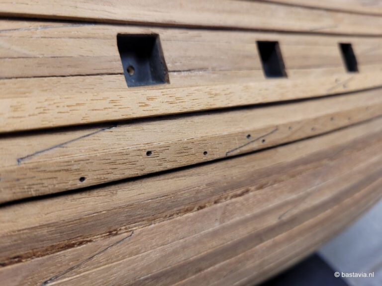 Klinknagels en houtverbindingen op de berghouten