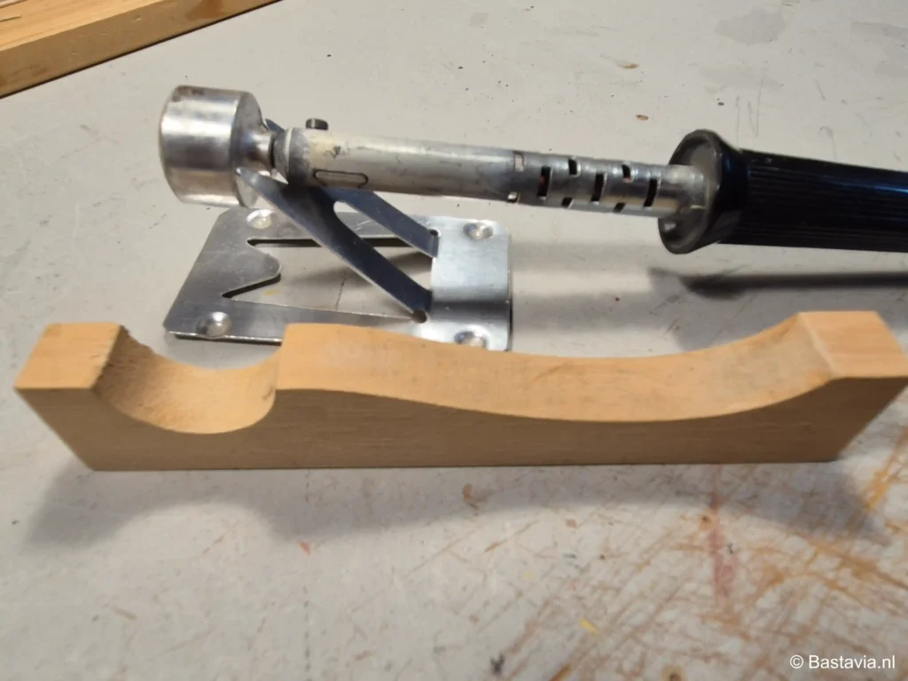 Elektrische plankbuiger